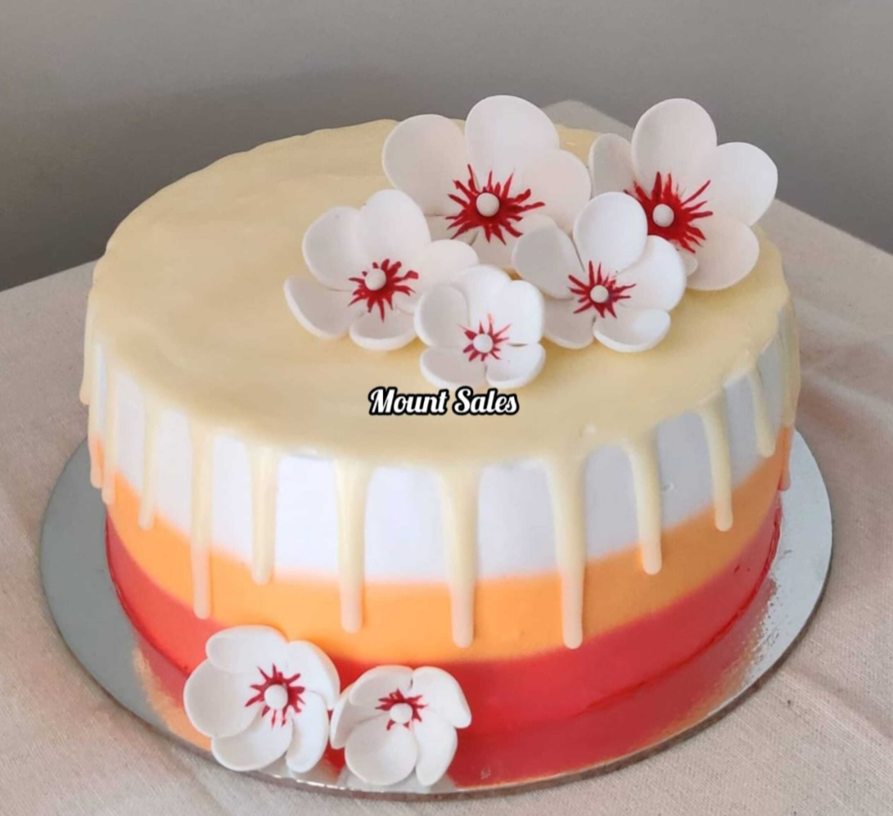 Premium RED N White Velvet Cake
